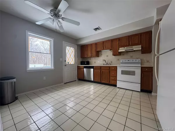 Wallkill, NY 12589,2217 State Route 300 #1