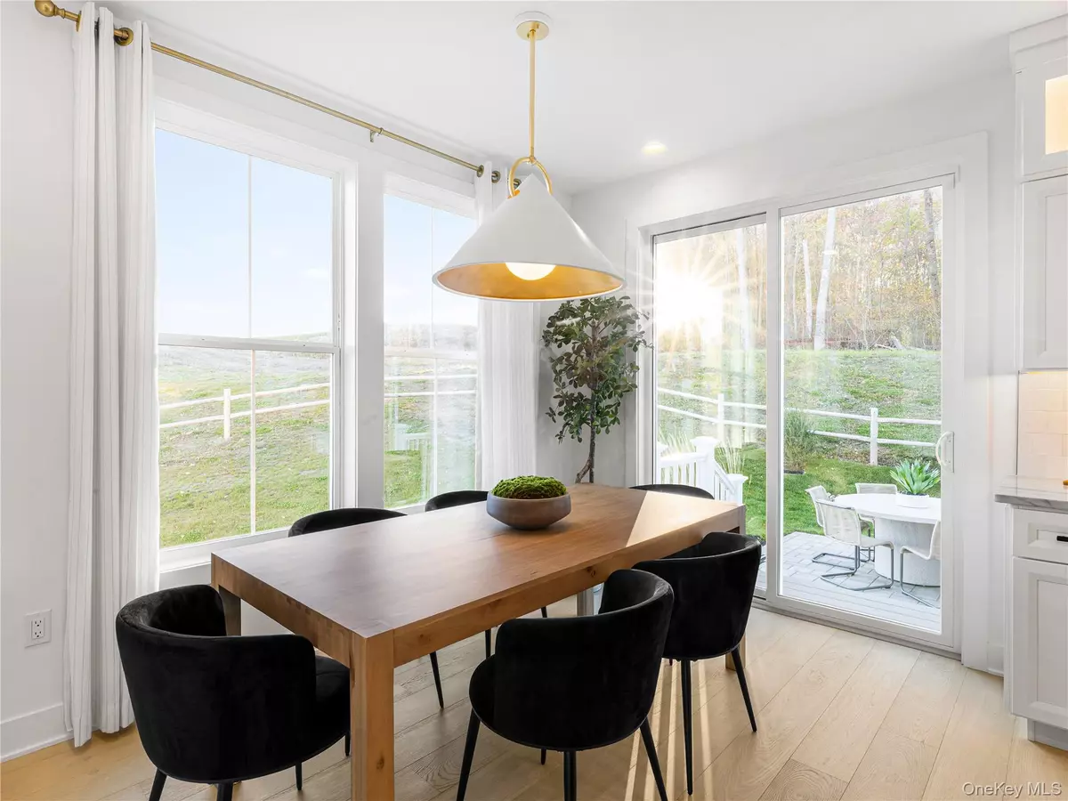 Fishkill, NY 12524,5102 Teaberry LN #35