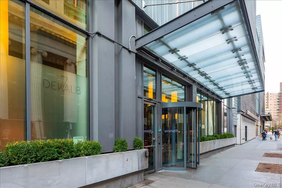 Brooklyn, NY 11201,7 Dekalb AVE #19F