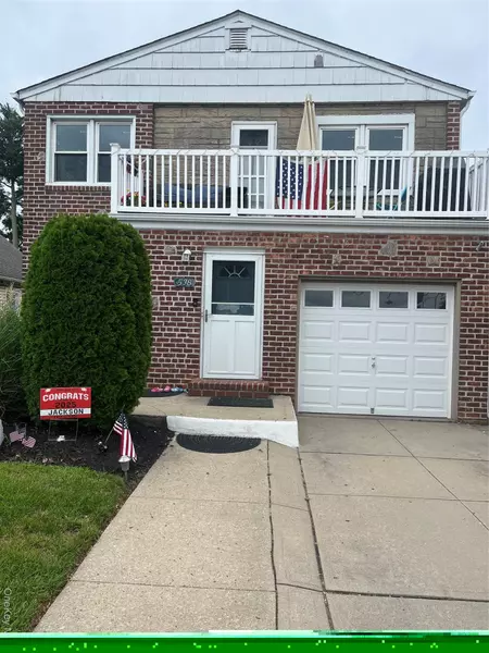 538 E Park AVE, Long Beach, NY 11561