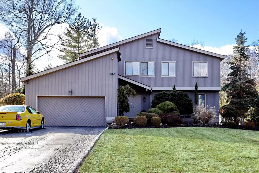 7 Pecan Valley DR, New City, NY 10956