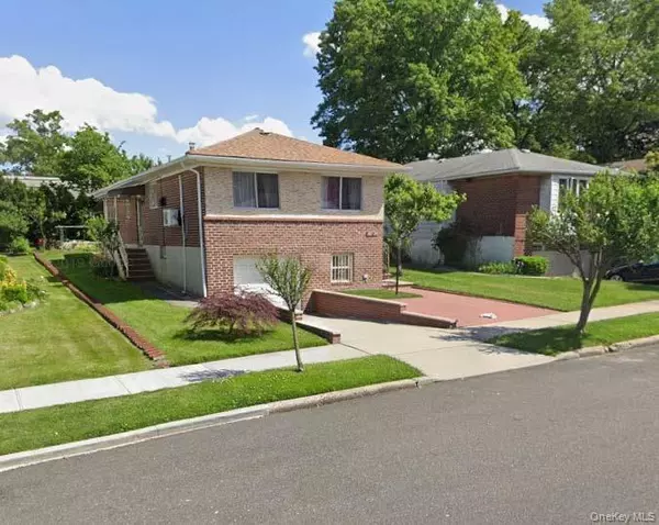 207-24 28th AVE, Bayside, NY 11360