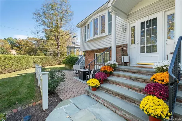 Garrison, NY 10524,9 Aqueduct RD