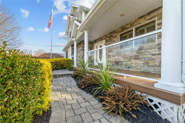 East Patchogue, NY 11772,85 S Dunton AVE