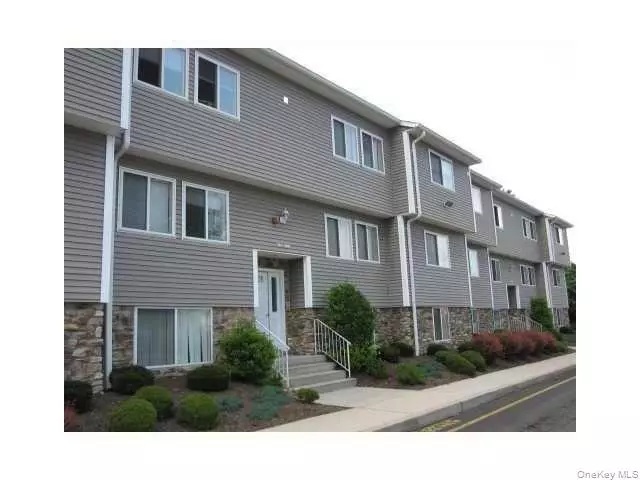 25 College AVE #608, Nanuet, NY 10954
