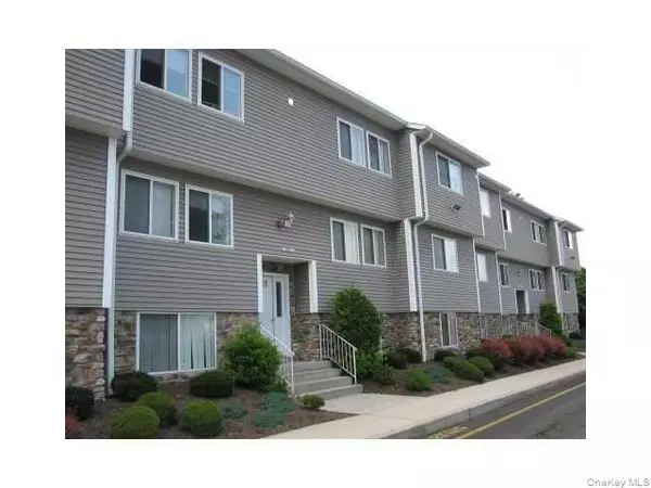25 College AVE #608, Nanuet, NY 10954