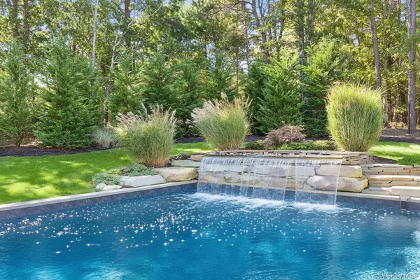 East Quogue, NY 11942,50 Corbett DR