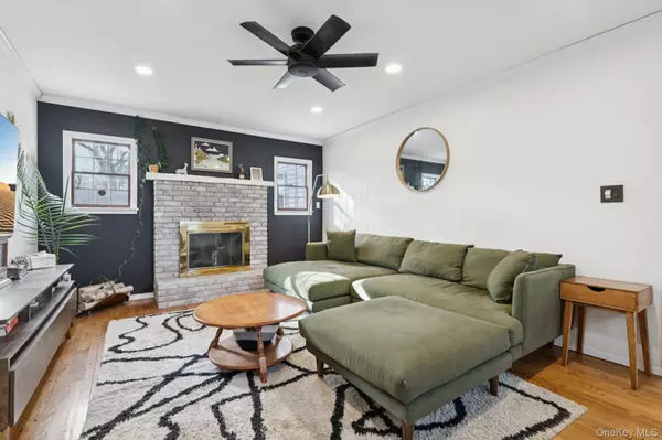 Kings Park, NY 11754,12 Gail CT