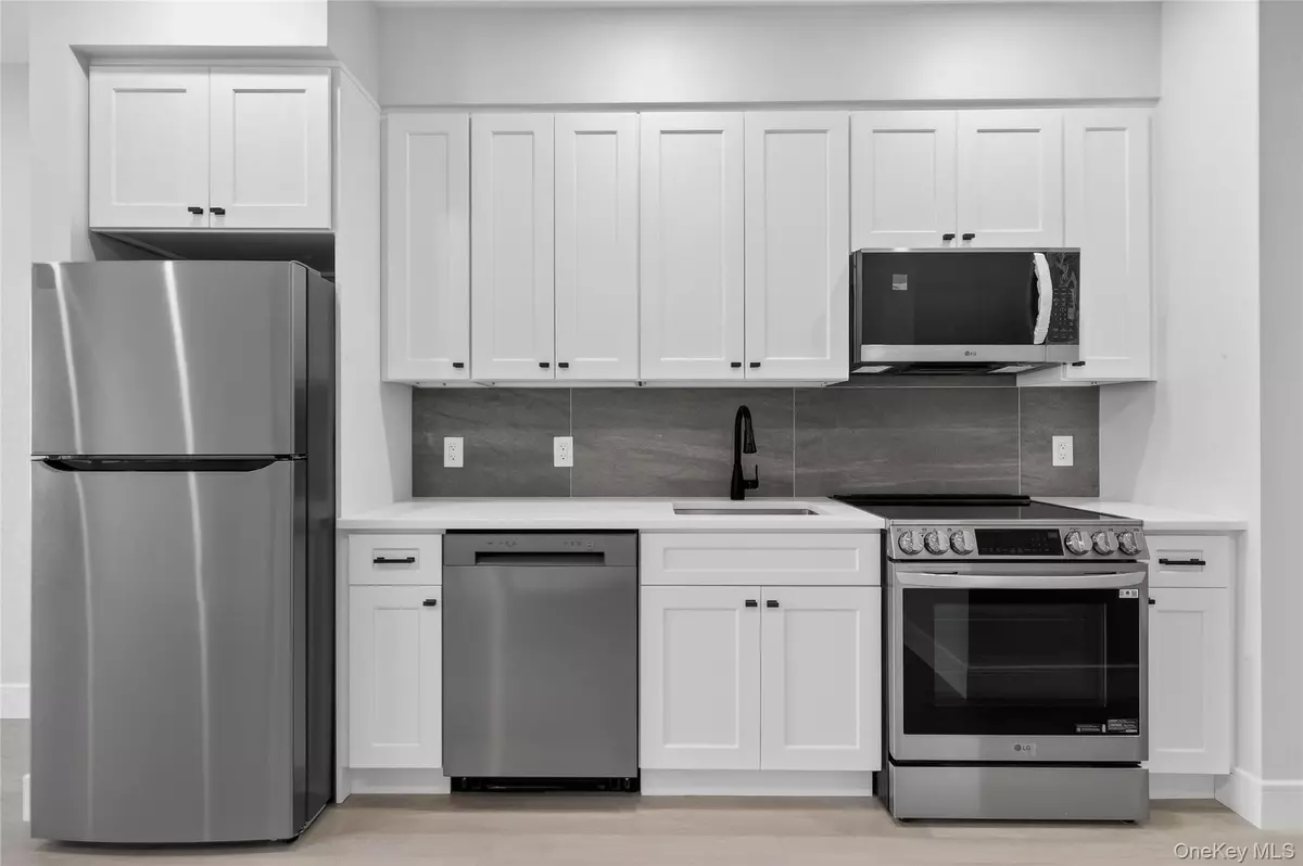 Wappingers Falls, NY 12590,10 Market #H