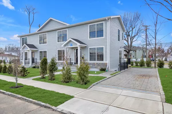 Port Washington, NY 11050,One Manhasset AVE #B