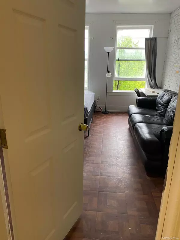 Oneonta, NY 13820,211 main ST