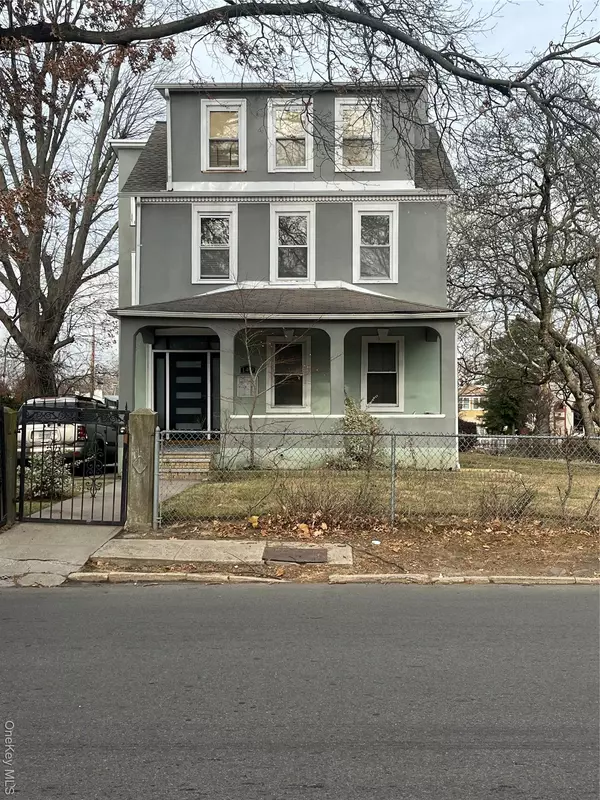 149 W Kingsbridge RD, Mount Vernon, NY 10550