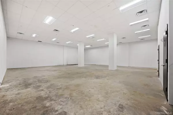 Flushing, NY 11355,133-20 41st RD #7A