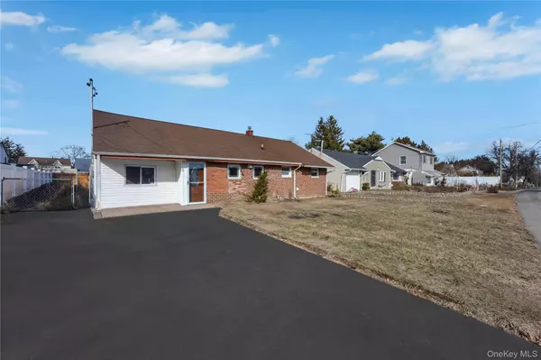 Hicksville, NY 11801,170 5th ST