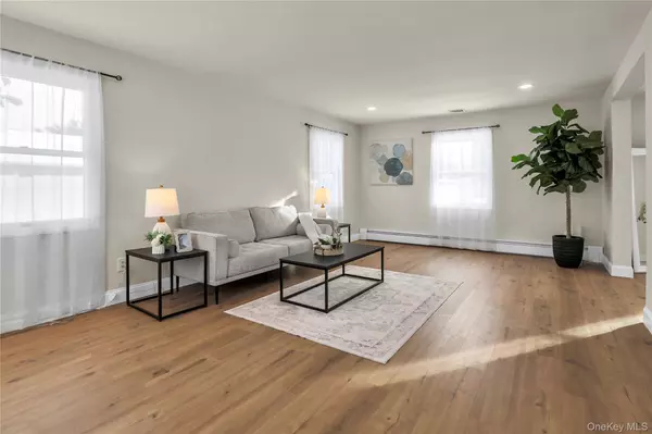 Stony Brook, NY 11790,37 Malvern Ln