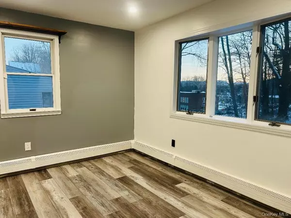 Highland Falls, NY 10928,67 Schneider AVE