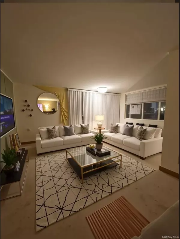 Forest Hills, NY 11375,110-11 Queens BLVD #25D