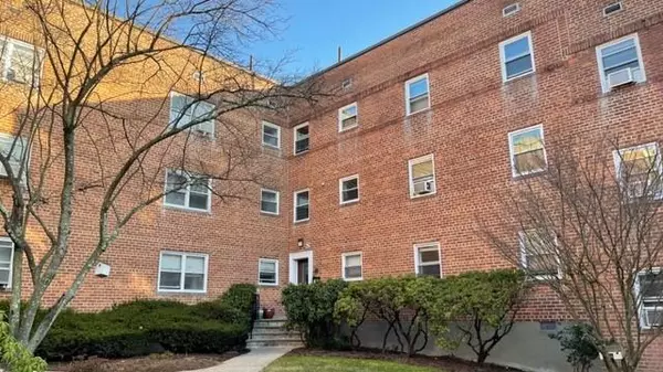 320 S Broadway #S5, Tarrytown, NY 10591