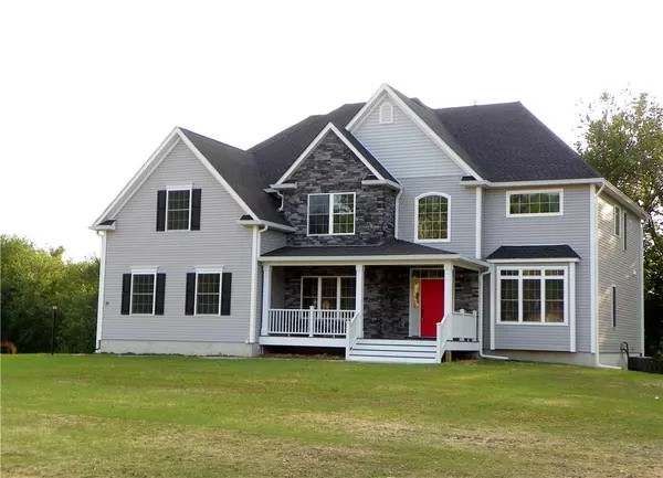 25 Caliburn CT, Wappingers Falls, NY 12590