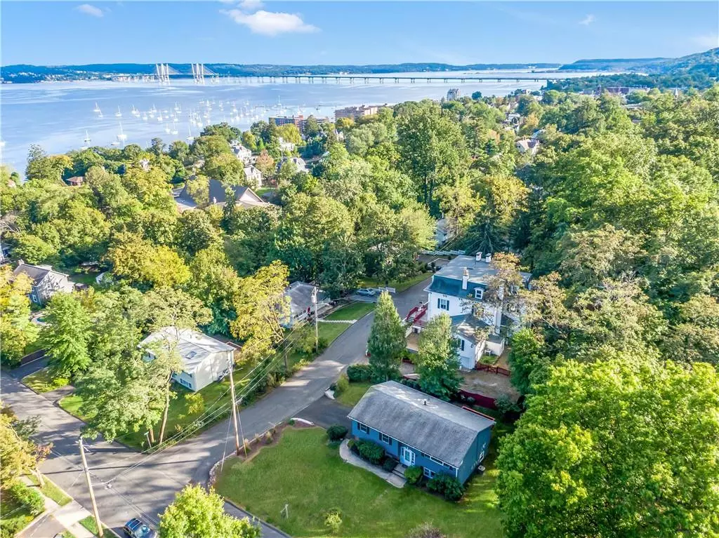 Nyack, NY 10960,111 Highmount AVE