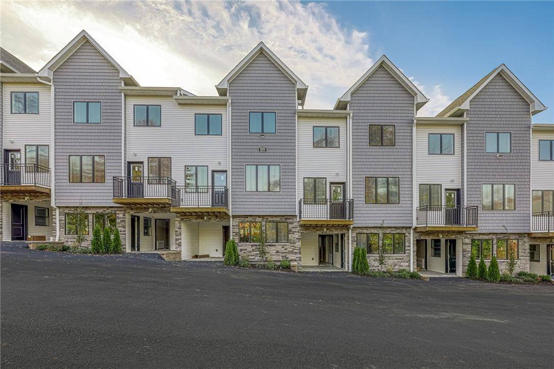 27 Ridge AVE #204, Spring Valley, NY 10977