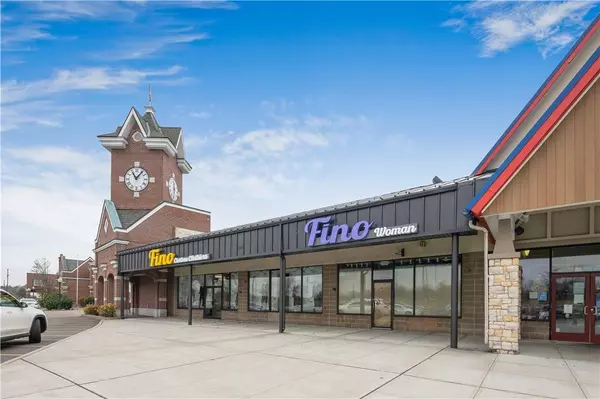 Spring Valley, NY 10977,1 Spring Valley Market PL