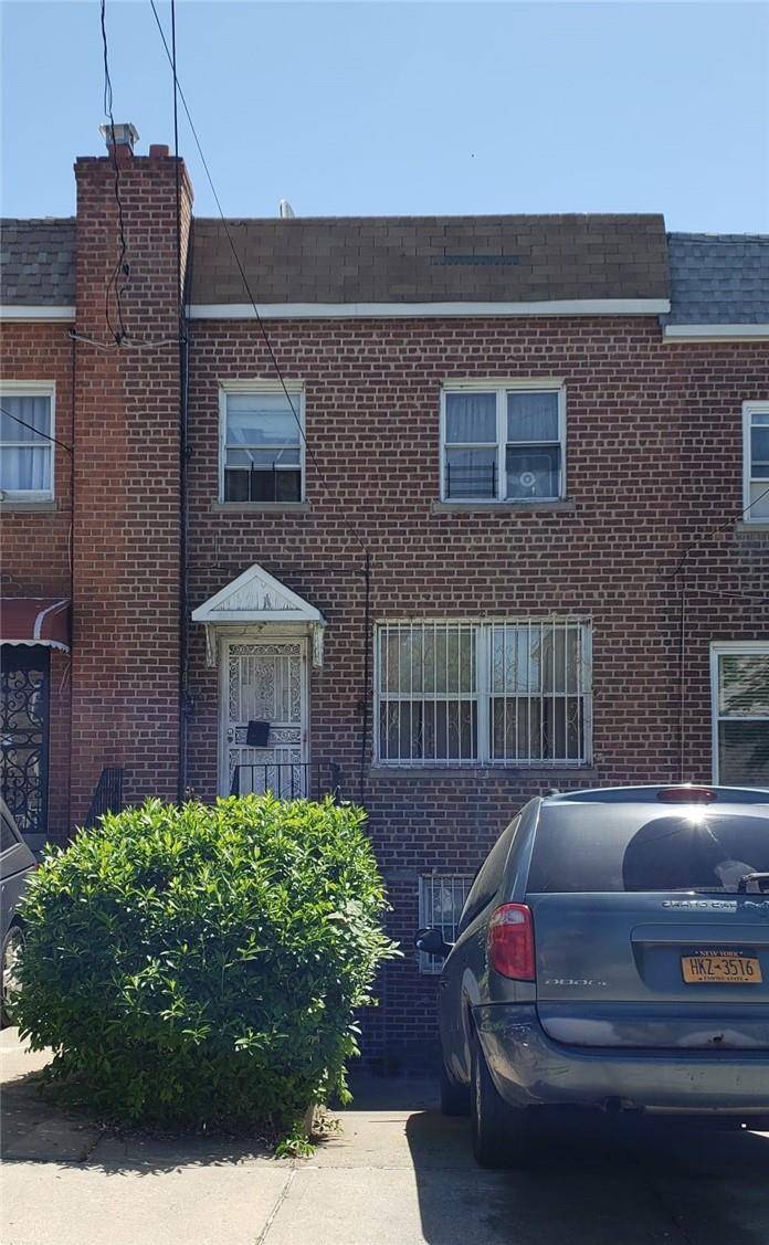 3708 Paulding AVE, Bronx, NY 10469
