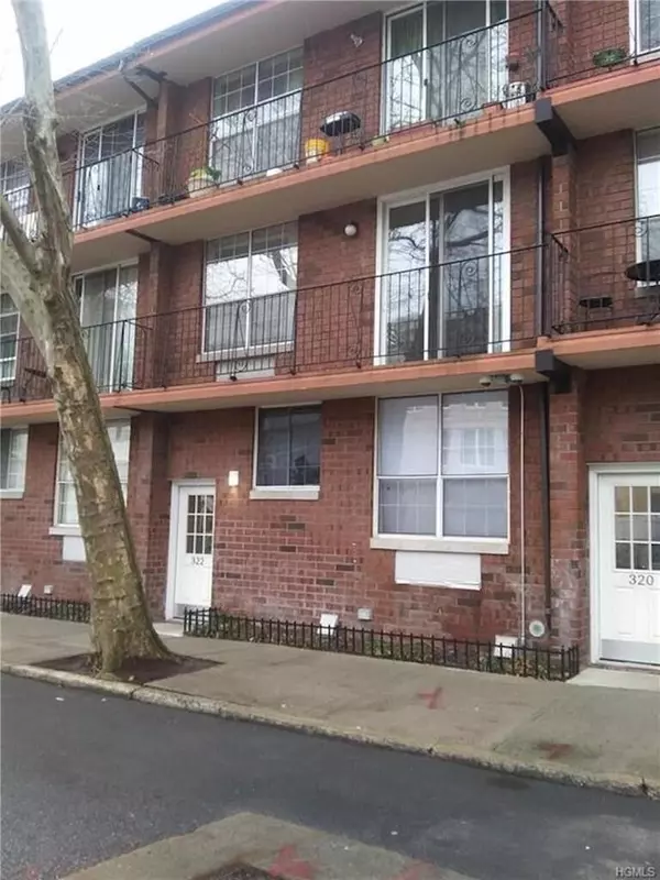 322 101 ST #38A,  Brooklyn,  NY 11209