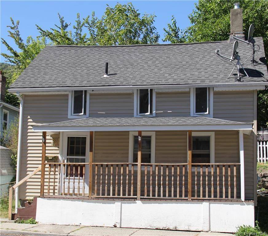 21 Center ST, Highland Falls, NY 10928