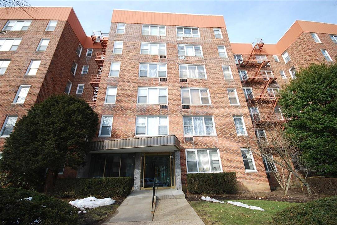 120 Dehaven DR #426, Yonkers, NY 10703