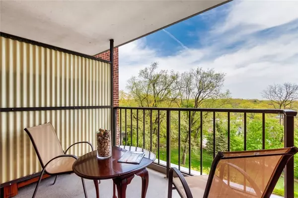 4525 Henry Hudson Pkwy #605, Bronx, NY 10471