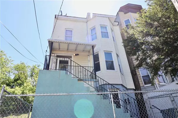34 Victor ST, Yonkers, NY 10701