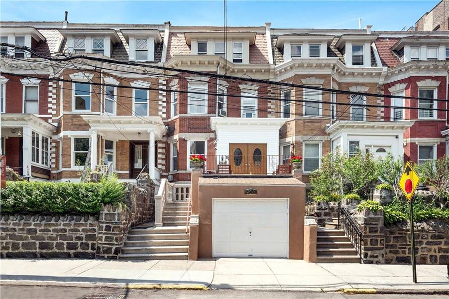 2983 Perry AVE, Bronx, NY 10458