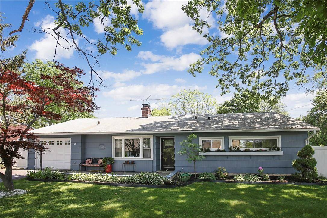 26 Manitou TRL, White Plains, NY 10603