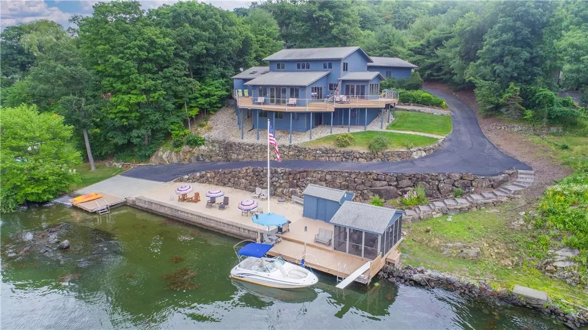 Greenwood Lake, NY 10925,11 Van Orden LN