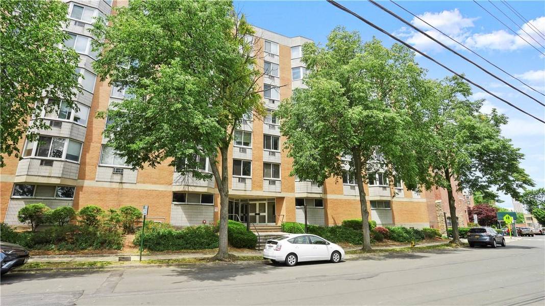 14 Nosband AVE #5J, White Plains, NY 10605