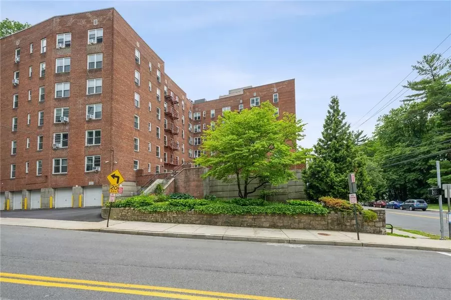 1 Hawley TER #3F, Yonkers, NY 10701