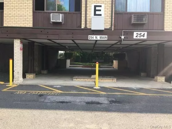 254 N Main ST #E9, Spring Valley, NY 10977