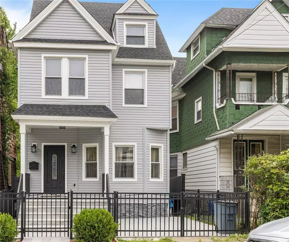 Mount Vernon, NY 10550,37 S 8th AVE