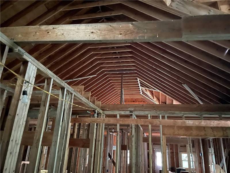 14 Elm LN, Bloomingburg, NY 12721