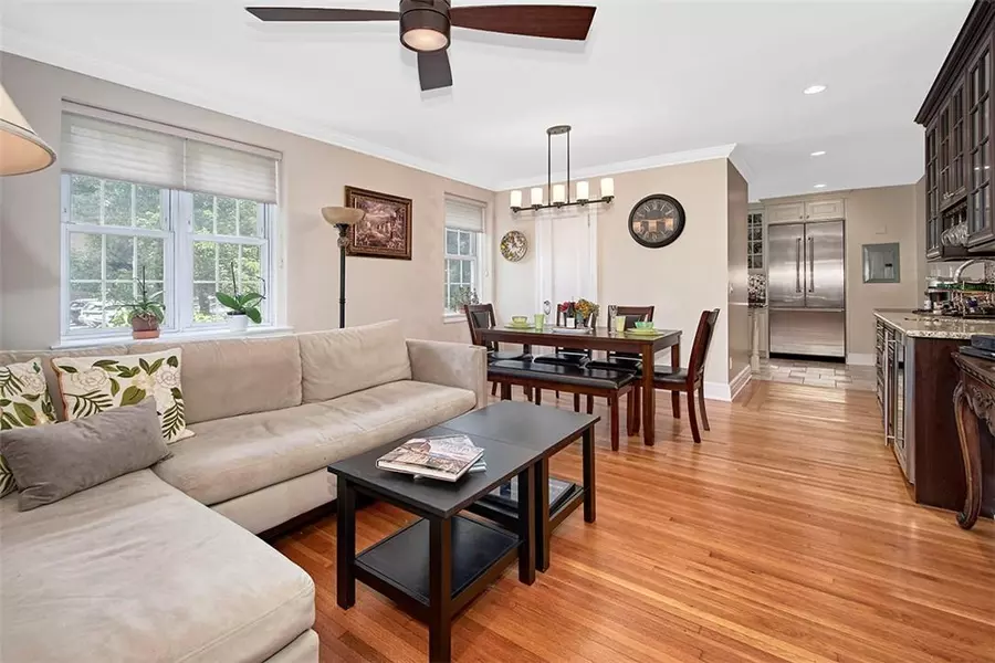 3 Alden PL ##2A, Bronxville, NY 10708