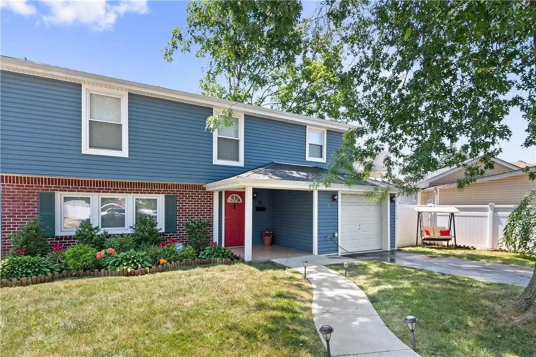 Hempstead, NY 11550,18 Mitchell CT