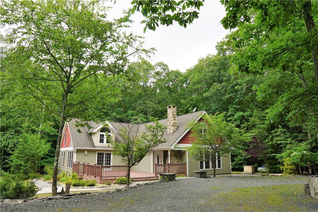 52 Cider Press RD, Wurtsboro, NY 12790