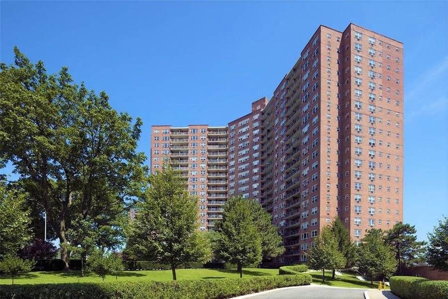 5900 Arlington AVE #11O, Bronx, NY 10471