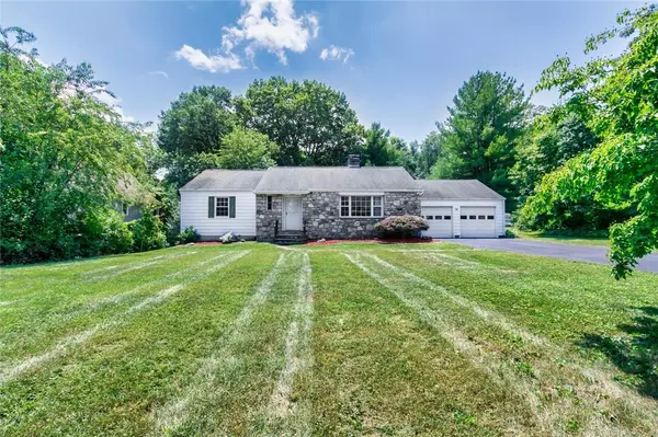 24 Seven Oaks LN, Brewster, NY 10509