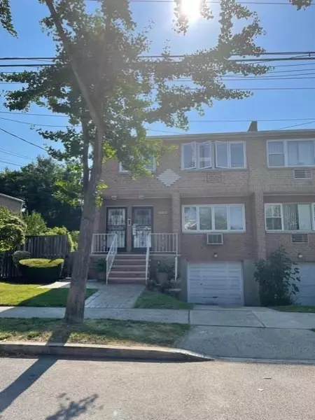 2444 Delanoy AVE, Bronx, NY 10469