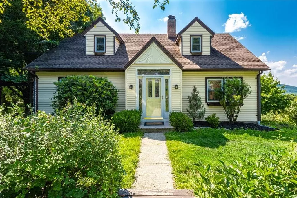 Highland Mills, NY 10930,118 Mineral Springs RD