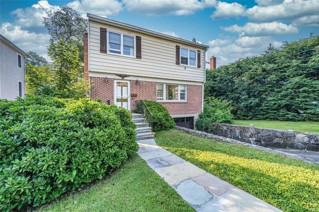 Scarsdale, NY 10583,136 Johnson RD