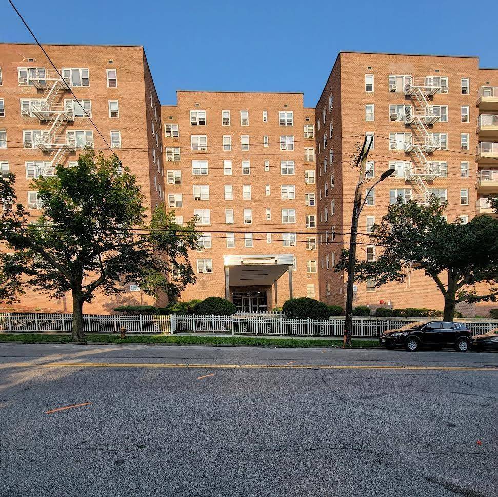 300 N Broadway AVE #4J, Yonkers, NY 10701
