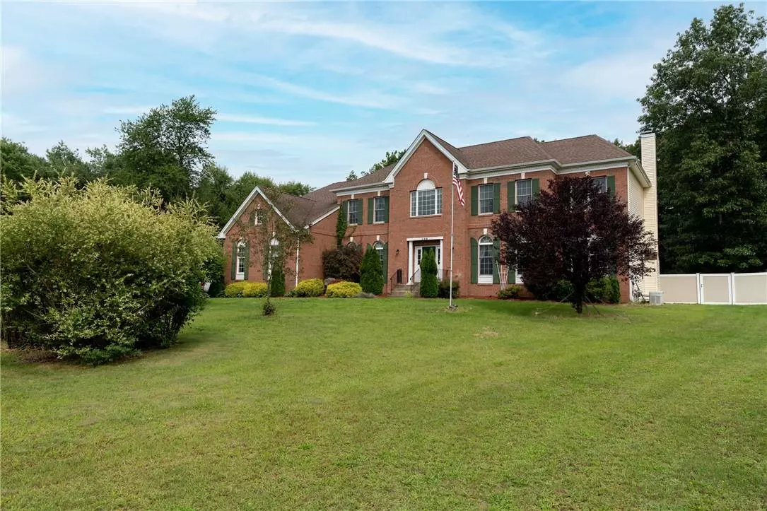 Hopewell Junction, NY 12533,100 Creekside RD